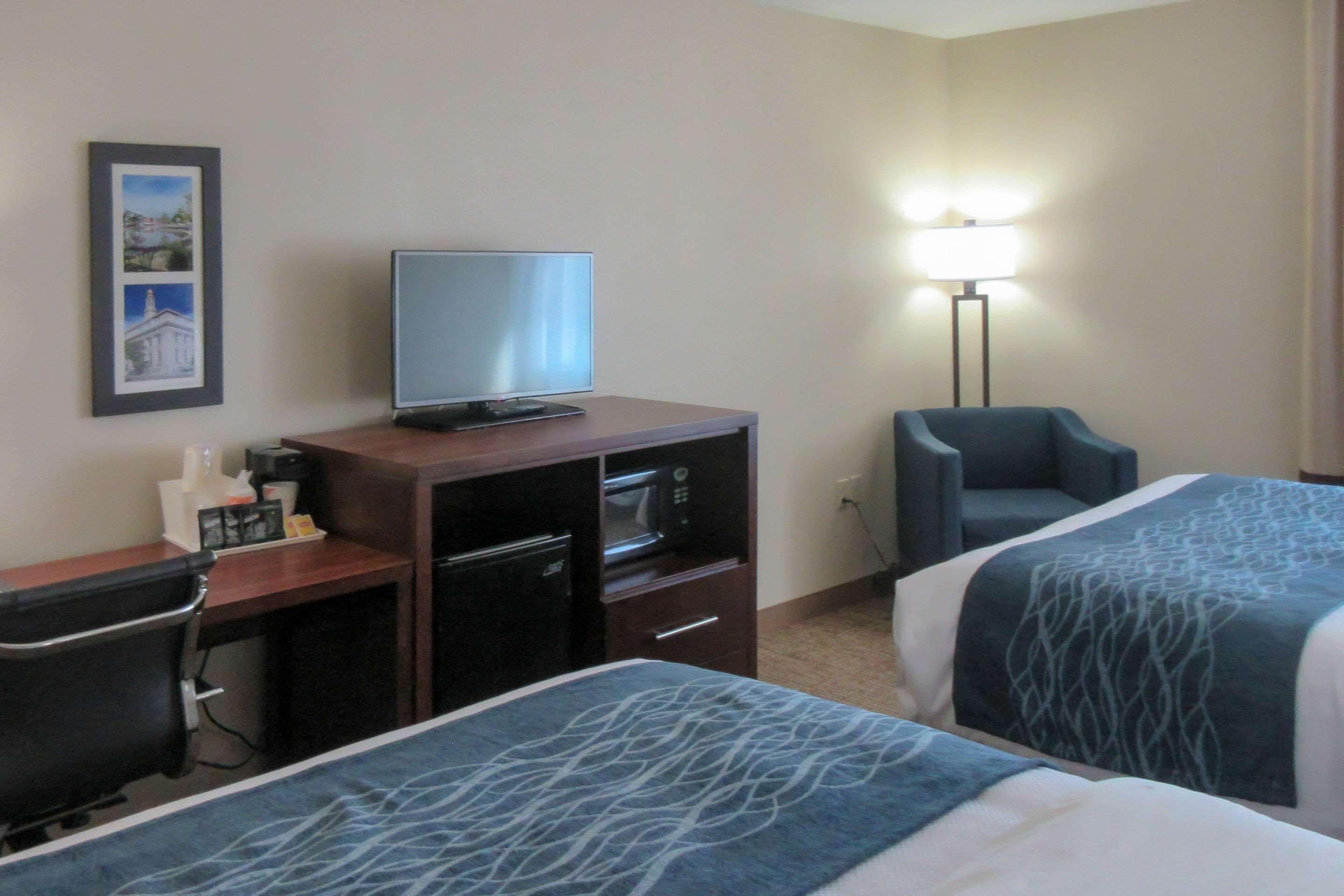 Comfort Inn & Suites Пуэбло Экстерьер фото