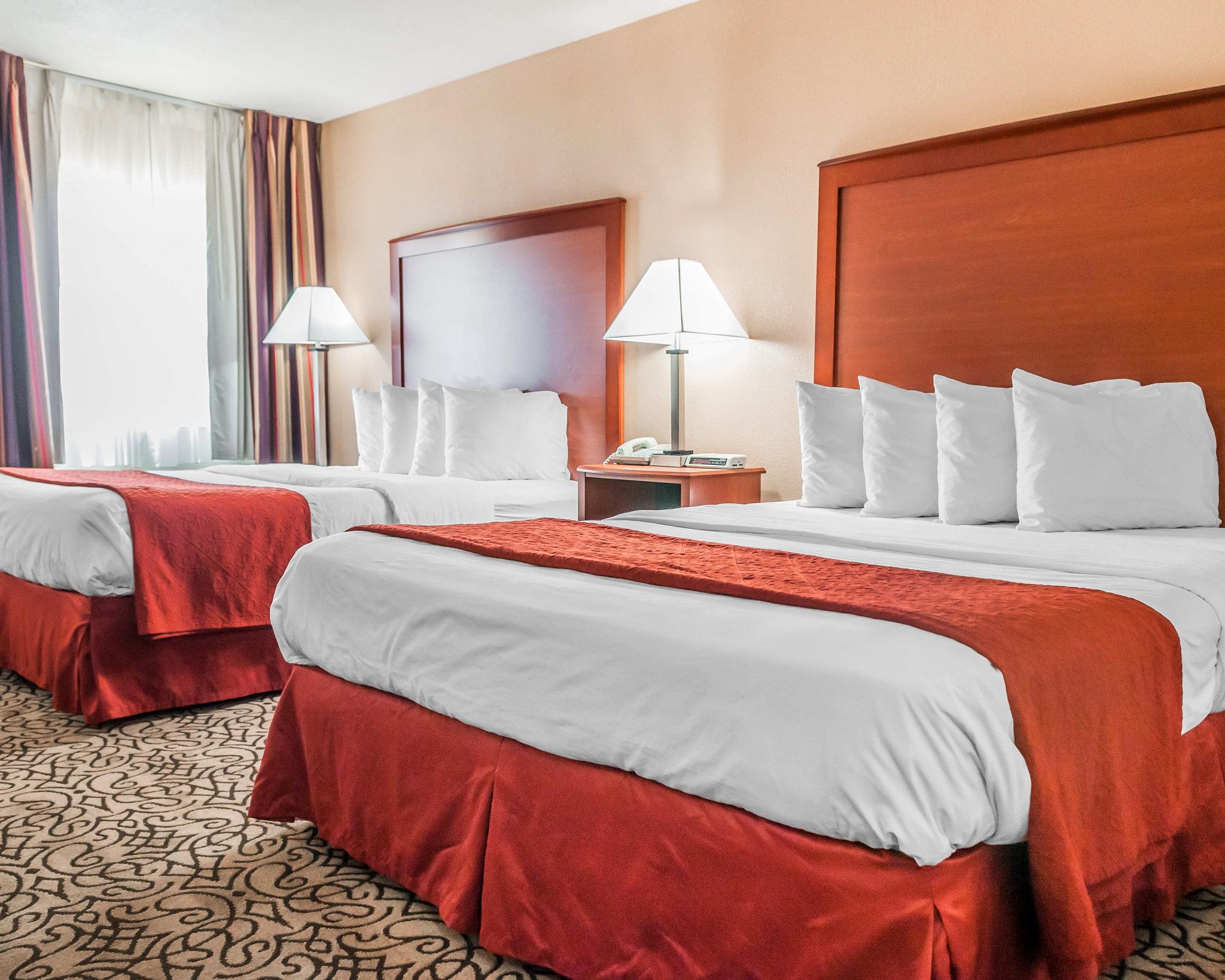 Comfort Inn & Suites Пуэбло Экстерьер фото
