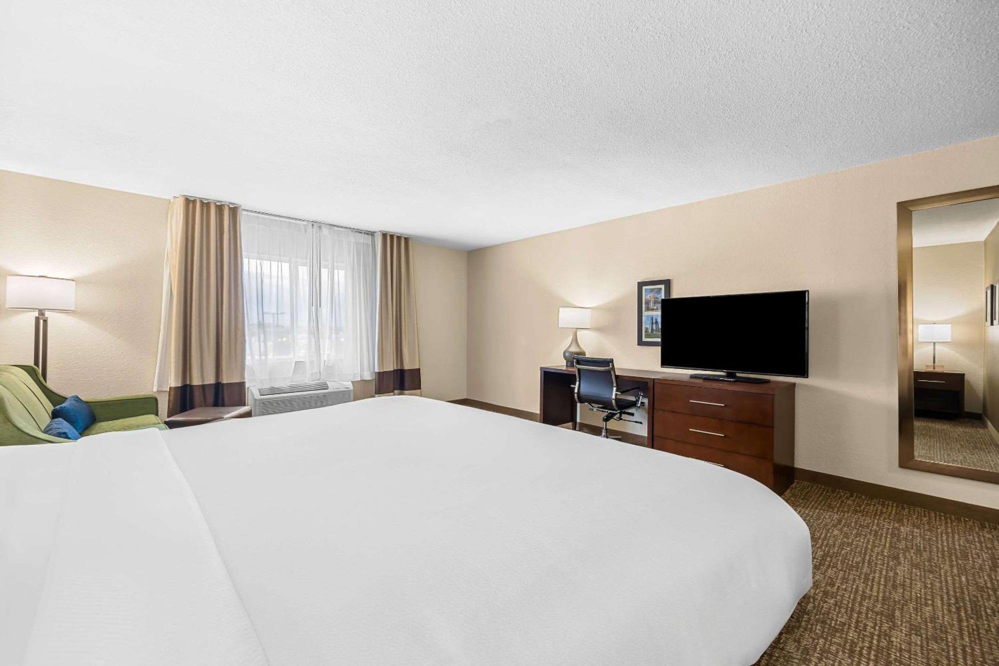Comfort Inn & Suites Пуэбло Экстерьер фото